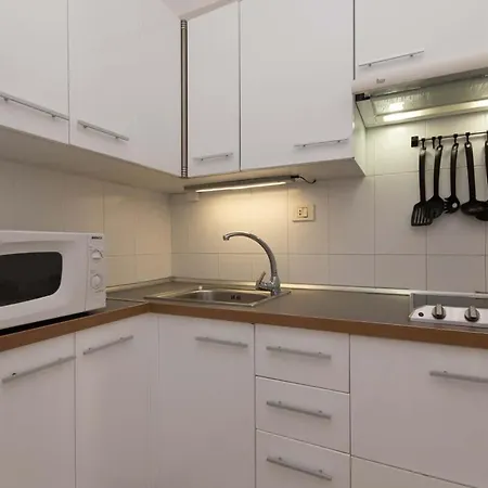 Virginia - Two Bed Lejlighed Los Cristianos (Tenerife)