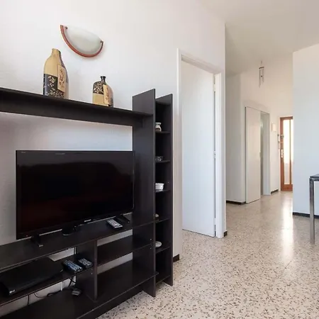 Virginia - Two Bed Apartamento Los Cristianos (Tenerife)